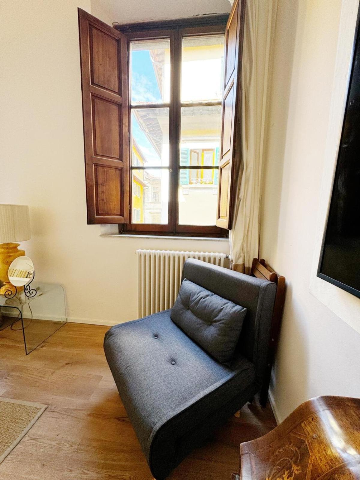 Boutique Room - Centro Storico 20 Min Da Firenze Эмполи Экстерьер фото