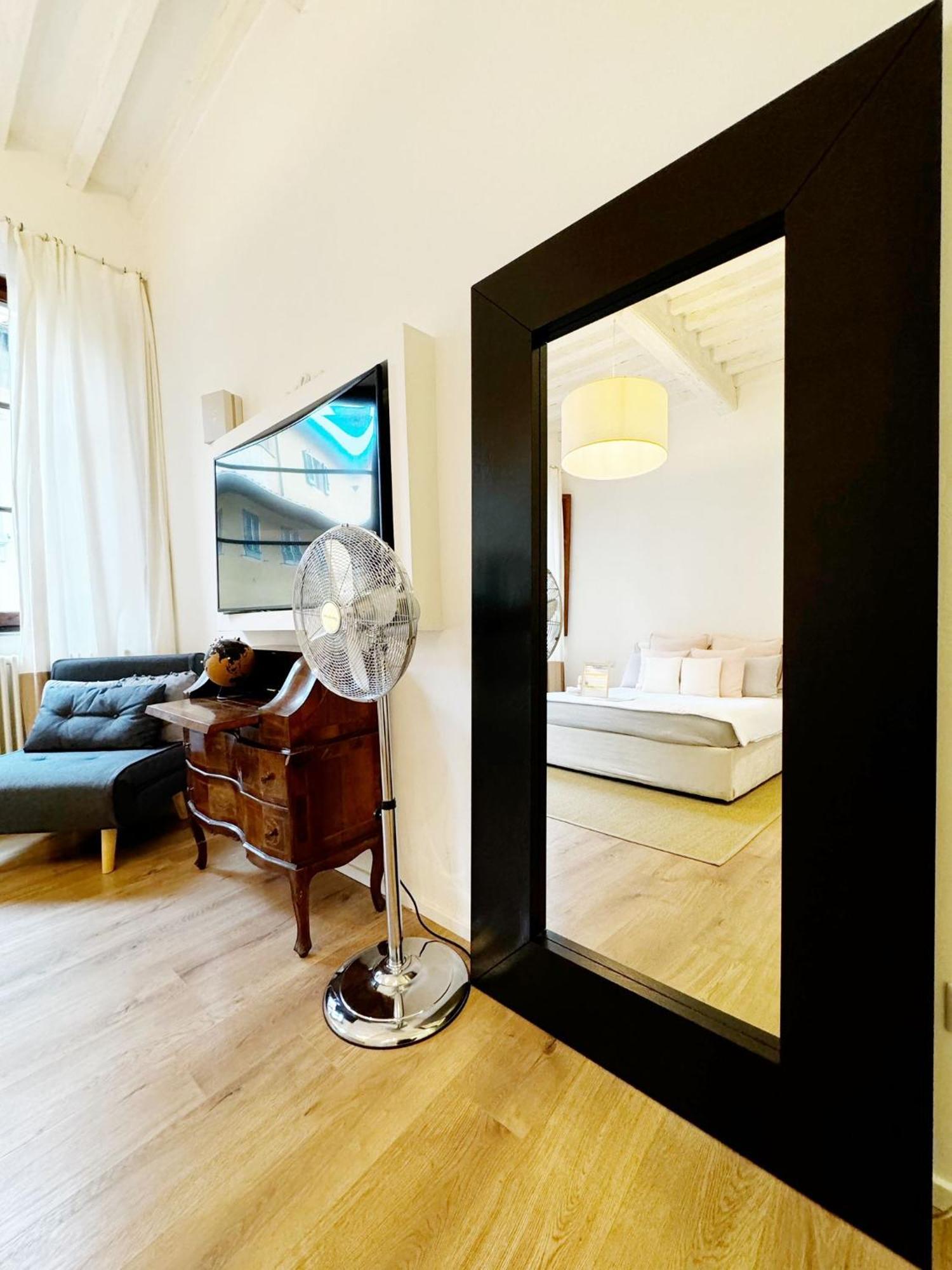 Boutique Room - Centro Storico 20 Min Da Firenze Эмполи Экстерьер фото